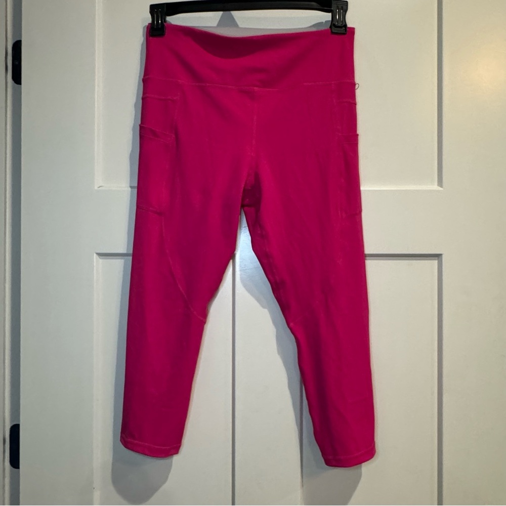 Zyia Active Party Pink Light n Tight Hi-Rise Capri 20" Size 12